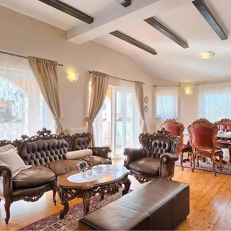 Apartman Cozy In With Wifi Štinjan